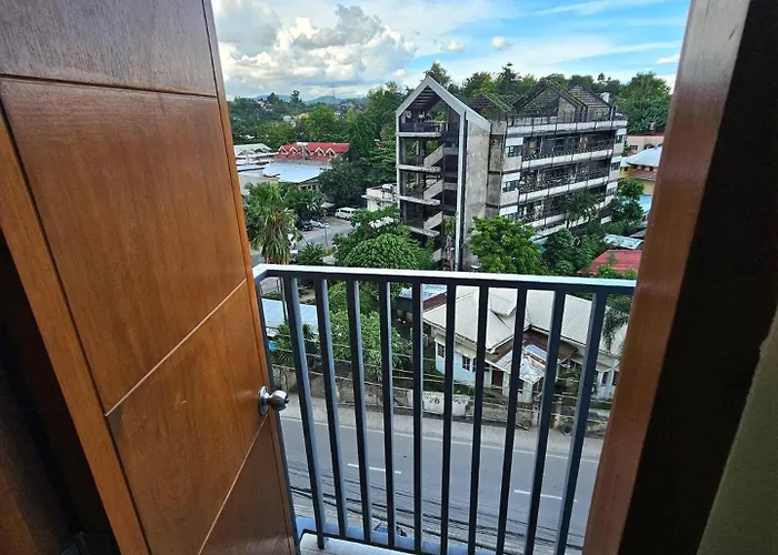 Elegant With Balcony Unit 625 - 6th Floor - Near Ateneo De Cebu - High Speed Internet - Northwoods Place Mandaue City