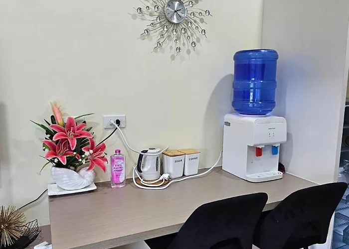 Elegant With Balcony Unit 625 - 6th Floor - Near Ateneo De Cebu - High Speed Internet - Northwoods Place Mandaue City