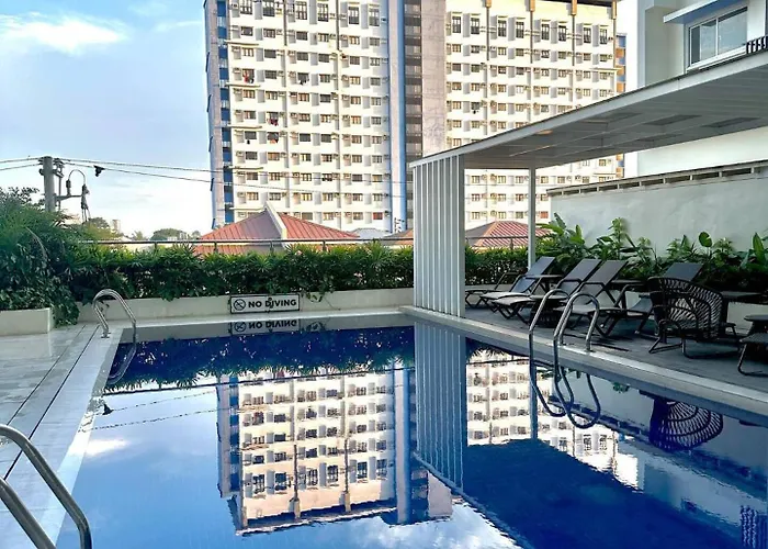 Elegant With Balcony Unit 625 - 6th Floor - Near Ateneo De Cebu - High Speed Internet - Northwoods Place Aparthotel Mandaue City