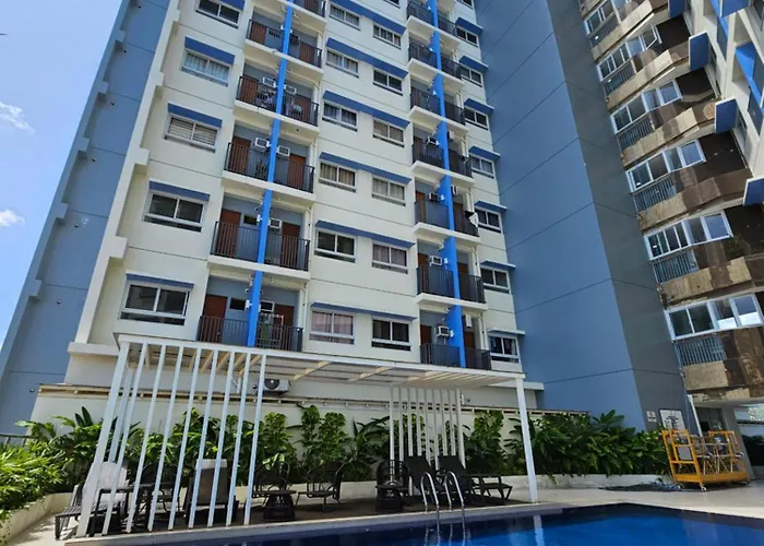 Aparthotel Elegant With Balcony Unit 625 - 6th Floor - Near Ateneo De Cebu - High Speed Internet - Northwoods Place Mandaue City